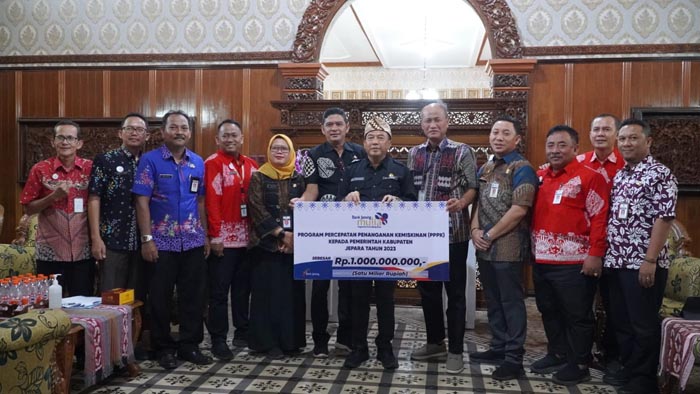 Tangani Kemiskinan, Pemkab Terima CSR 1 Miliar dari Bank Jateng