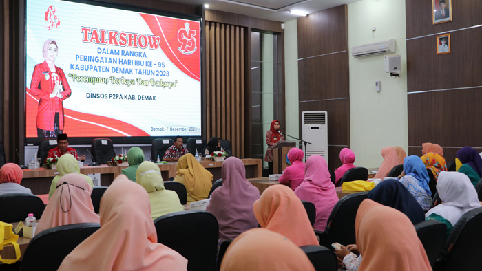 Eisti'anah: Perempuan Demak Bukan Hanya 'Konco Wingking', Tapi Juga Agen Perubahan