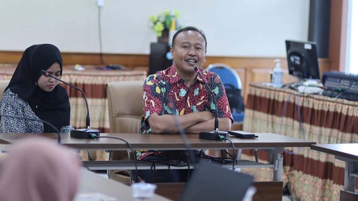 Jelang Pemilu, Marak Terjadi Silang Kritik Terbuka di Medsos, Ini Kata Pakar UNAIR