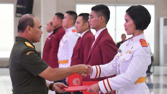 Universitas Pertahanan RI Gelar Upacara Penutupan Pendidikan, Alumni Siap Hadapi Ancaman Global