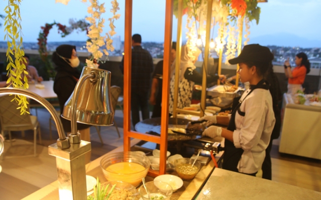 Semua Menu Buka Puasa Terfavorit Dihadirkan Harris Sentraland Semarang Di Ngabuburit Asyiik Best Of The Best