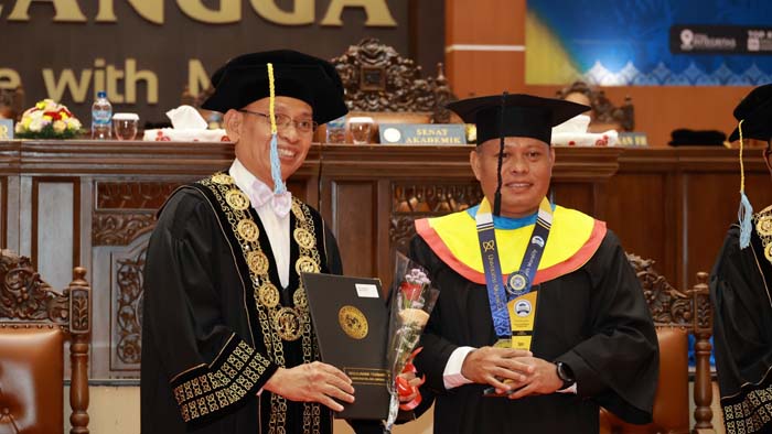 Agus Sudaryanto: Polisi Sukses Raih Gelar S3 Terbaik dari UNAIR