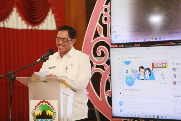 Pj Gubernur Jateng Minta Personel Gabungan Layani Pemudik dengan Sebaik-baiknya 