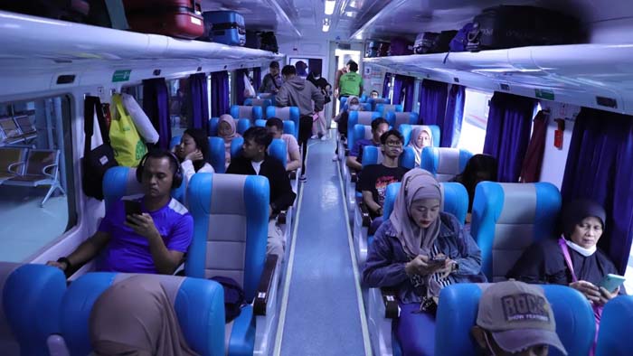 Penemuan Barang Berharga Senilai 510 Juta Rupiah di Stasiun Semarang Tawang Bank Jateng Dikembalikan kepada Pemiliknya