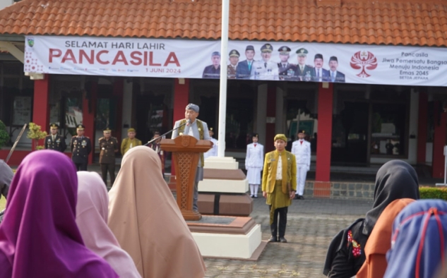 Edy Supriyanta Pimpin Upacara Hari Lingkungan Hidup dan Hari Lahir Pancasila