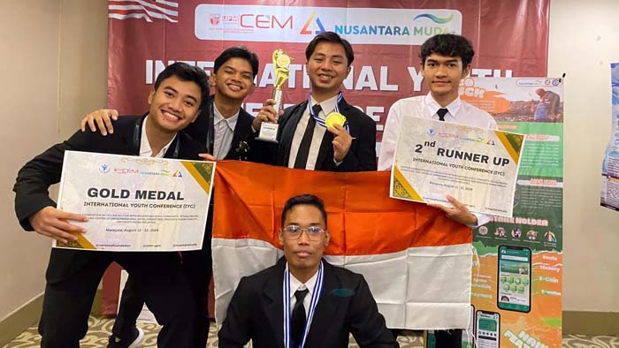 Mahasiswa UNAIR Raih Tiga Penghargaan di International Youth Conference 2024