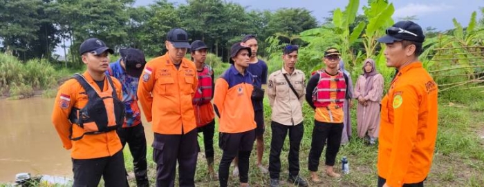 Pria asal Cirebon Ceburkan Diri ke Sungai Pemali Brebes, Hingga Kini Belum Ditemukan