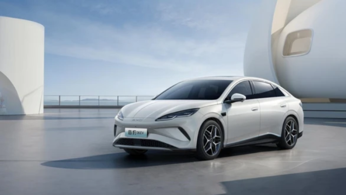 BYD Seal 06 EV Resmi Meluncur, Sedan Listrik Futuristik Mulai Rp 249 Juta