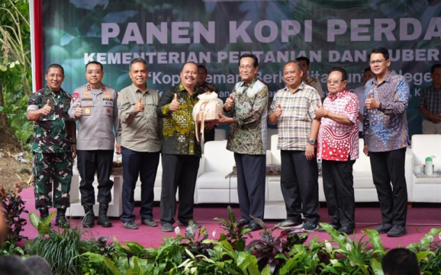 Kementan Berkomitmen Dukung Budi Daya Kopi yang Dijalankan Pemprov DIY dan Pemkab Sleman