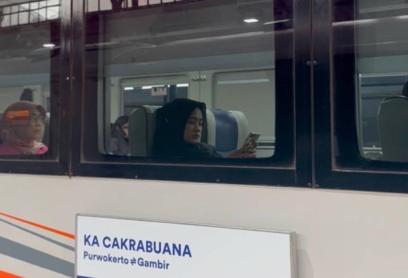 KA Cakrabuana Tawarkan Perjalanan Eksekutif Purwokerto – Jakarta, PP Hanya Rp 500 Ribu