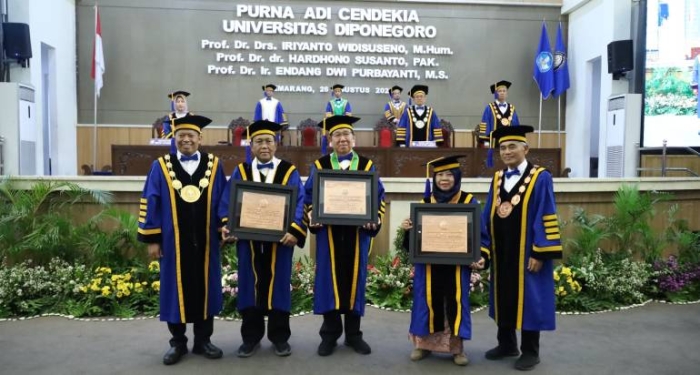 Tiga Guru Besar Undip Purna Tugas; Paparkan tentang AI dan Etika, Bahaya Sitting Desease dan Masa depan Urban Farming 