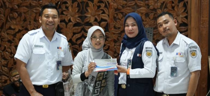 Hari Pelanggan, KAI Daop 5 Berikan Kejutan di Stasiun Purwokerto