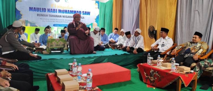 Khusyuk! Napi Islam di Rutan Salatiga Bersalawat Peringati Maulid Nabi