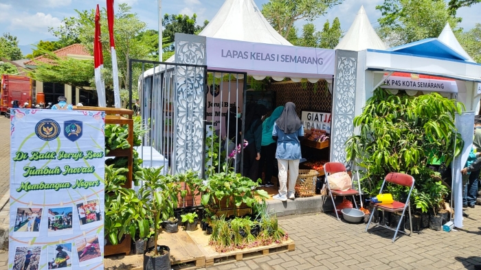 Hasil Panen Sayuran Napi Lapas Semarang Dijual di SAE 2025