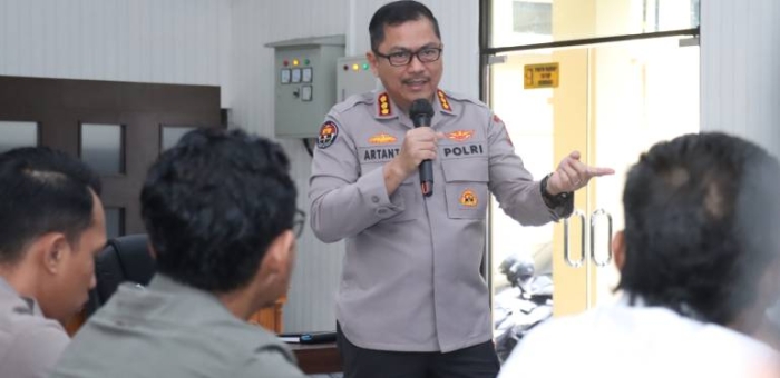 Kabid Humas Polda Jateng Perintahkan Jajaran Perbaiki Kualitas Penyampaian Pesan kepada Masyarakat