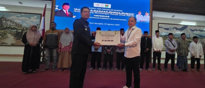 Kolaborasi untuk Kebaikan: Bank Jateng dan Pemkab Magelang Perbaiki RTLH