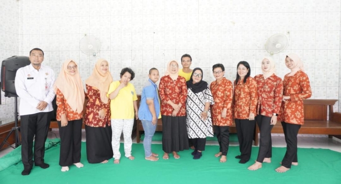 Tebar Kasih: Kemenkum Jateng Hadir untuk Anak-Anak Istimewa Al-Rifdah