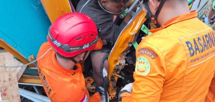 SAR Cilacap Evakuasi Korban Selamat Kecelakaan Tunggal di Purbalingga