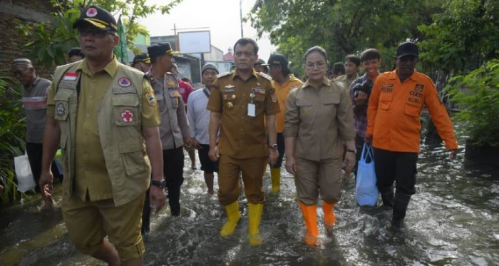 Optimalkan Pompa dan Rekayasa Cuaca, Pemkot Semarang Terus Siaga Bantu Masyarakat Terdampak Banjir