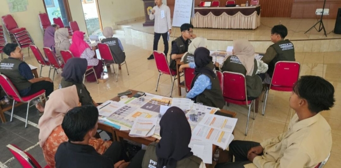 Bank Jateng Dukung Peningkatan Literasi Keuangan UMKM Lewat Konsep Unik "Mikro Bisnis Game" di Karanganyar