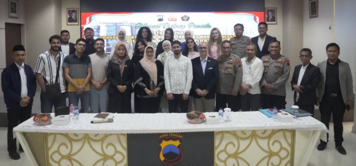 Mahassiswa dari 3 Negara Kunjungi Polda Jateng, Pelajari Sistem Kepolisian dan Penegakan Hukum Humanis
