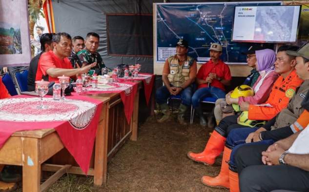 Percepat Pencarian Korban Longsor di Cibeunying, Pemerintah Lakukan Modifikasi Cuaca