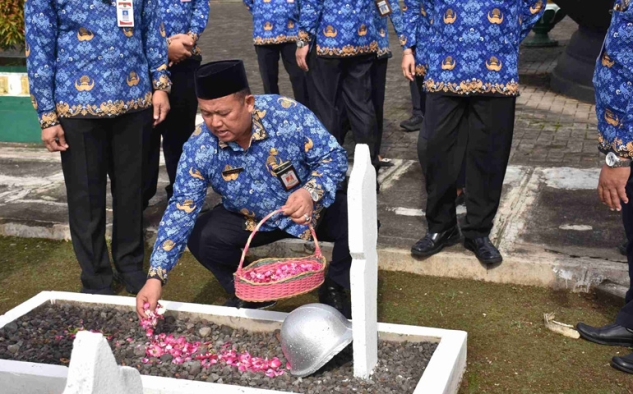Dewan Pegawai Korpri Purworejo Lakukan Ziarah Pahlawan 