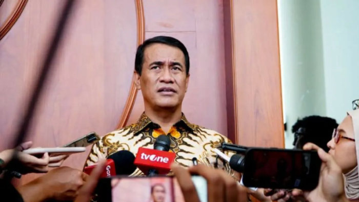 Mentan Amran Sulaiman Tindak 115 Distributor Pupuk Nakal yang Jual di Atas HET