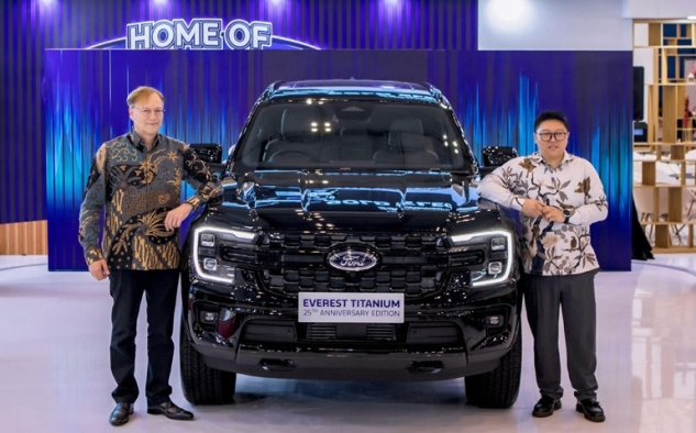 Rayakan 25 Tahun Hadir di Indonesia, Ford Perkenalkan Next-Gen Ford Everest Titanium 25th Anniversary Edition di GJAW