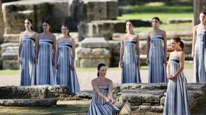 Ancaman Cuaca Buruk Dorong Panitia Olimpiade Gelar Latihan Penyalaan Api Cadangan di Olympia Kuno