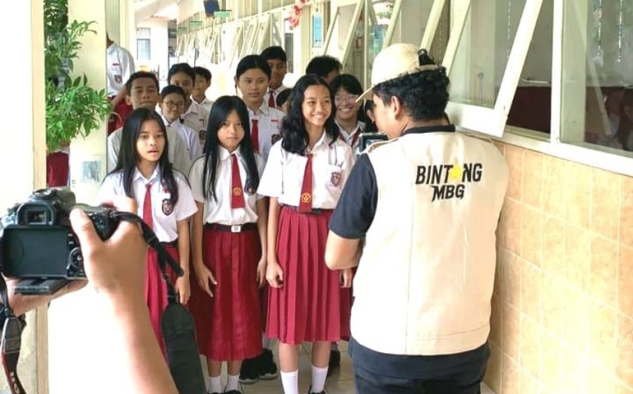 Sisi Unik Tayangan Program Bintang MBG: Beda Usia dan Pengalaman Kerja Tidak Jadi Kendala