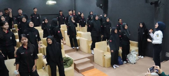 KAI Wisata Goes to School: Dekatkan Dunia Perkeretaapian kepada Generasi Muda