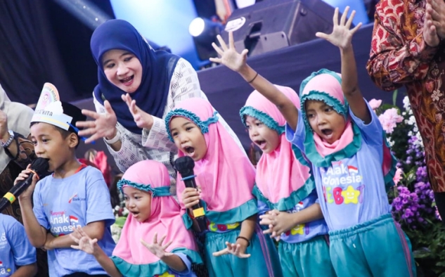 Dampingi Abdul Mu’ti Resmikan Revitalisasi PAUD di Kudus, Nawal Yasin Dorong Pembiasaan Perilaku Baik Sejak Dini