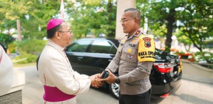 Polda Jateng-Forkopimda Safari Silaturahmi Natal