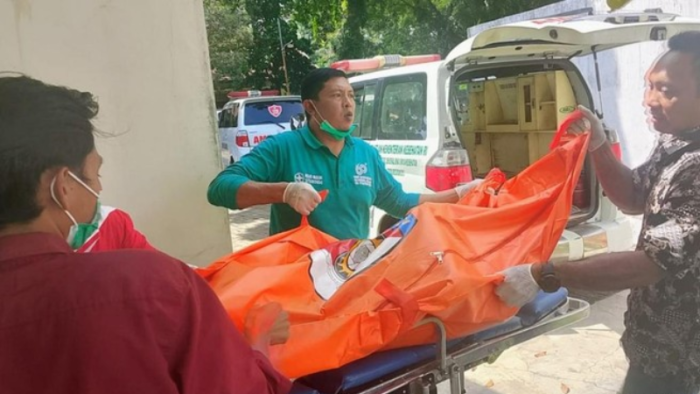 Kisah Pilu Kakek yang Pertama Kali Menemukan Sekeluarga Tewas di Situbondo