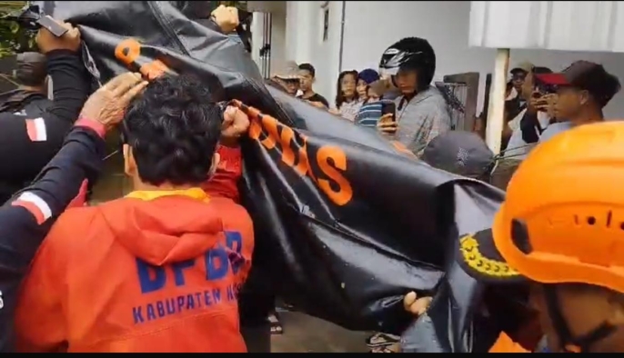 Sempat Hanyut, Seorang Anak Ditemukan Tewas di Sungai Perak Kudus