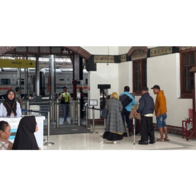 Sementara Waktu, Boarding Gate Stasiun Semarang Tawang Dipindahkan ke Sisi Barat 