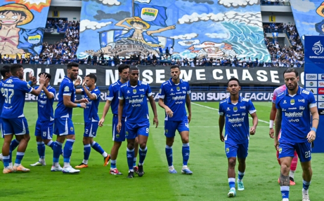 Raih Juara Paruh Musim, Pelatih Persib Ingin Juarai BRI Super League