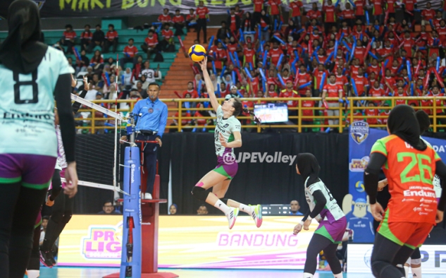 Bermain Disiplin, Jakarta Pertamina Enduro Pukul Telak 3-0 Popsivo Polwan