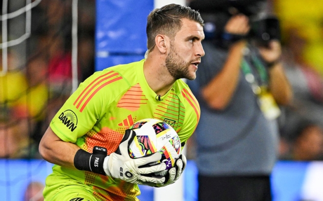 Ajax Amsterdam Resmi Rekrut Maarten Paes dari FC Dallas dengan Kontrak 3,5 Tahun