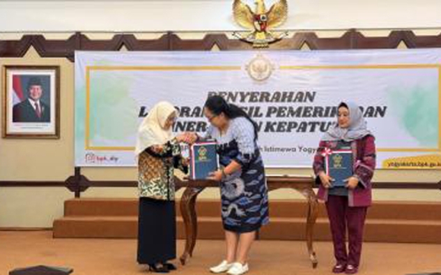 BPK DIY Serahkan LHP Kinerja dan Kepatuhan ke Pemkab Gunungkidul dan Kulon Progo