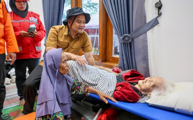 Gubernur Luthfi Segera Siapkan Huntara untuk Korban Bencana Tanah Gerak Tegal 