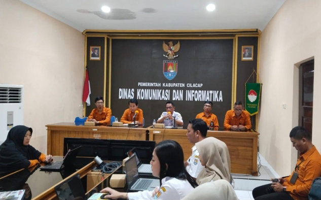 Diskominfo Bekerjasama dengan BPS Cilacap Siap Susun Publikasi Cilacap Dalam Angka