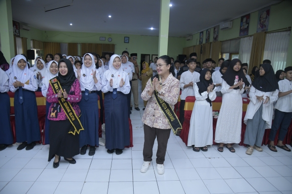 Kota Semarang Dipimpin Agustina-Iswar, Akses Pendidikan Terbuka Lebar dan Ijazah Tertahan Akhirnya Kembali ke Pemiliknya