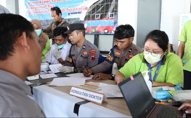 Pemprov Jateng Gencarkan Cek Kesehatan Sopir Bus Guna Jamin Keselamatan Pemudik Lebaran