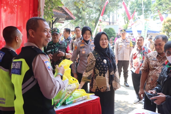 Gerakan Pasar Murah Serentak, Polres Semarang Salurkan 22 Ton beras SPHP