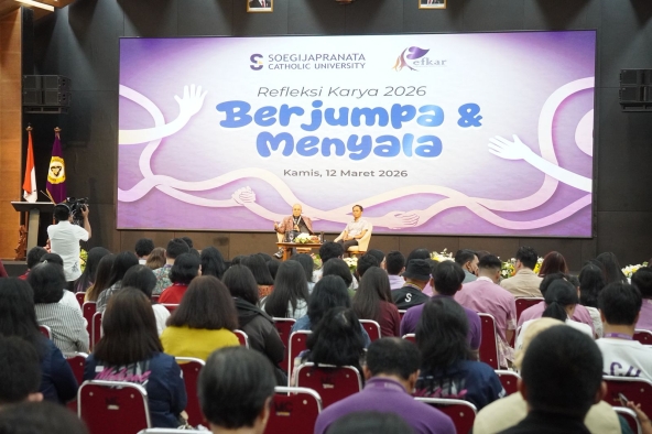 Peneguhan dalam Refleksi Karya, SCU Ciptakan Kampus sebagai Ruang Mahasiswa Bertumbuh Secara Utuh