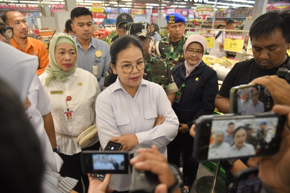 Wali Kota Semarang Agustina Wilujeng Pastikan 97 Persen Jalan Kota Siap Sambut Pemudik