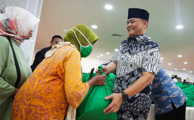 Selama Ramadan 2026, Pemprov dan Baznas Jateng Salurkan 8.000 Paket Sembako