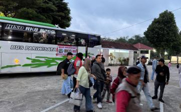 1.570 Pemudik IKG Tiba di Gunungkidul, Bupati Endah Sambut di Terminal Semin